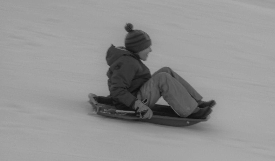 Markets: US futures slide; Fed rate decision in focus