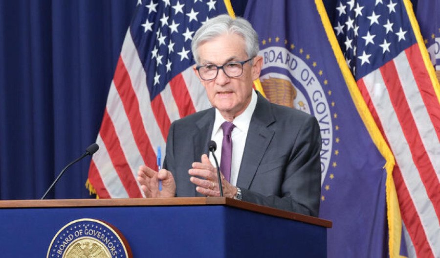 Fed maintains interest rates, expects two cuts in 2025