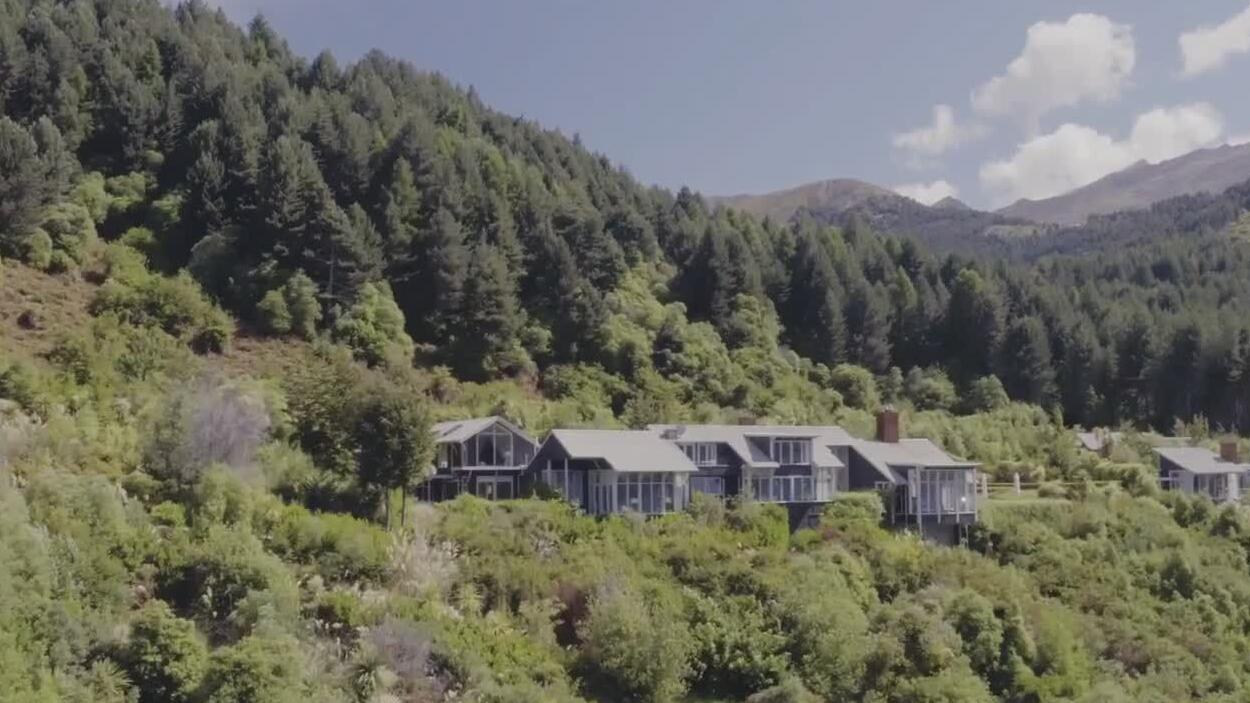 ROSEWOOD MATAKAURI