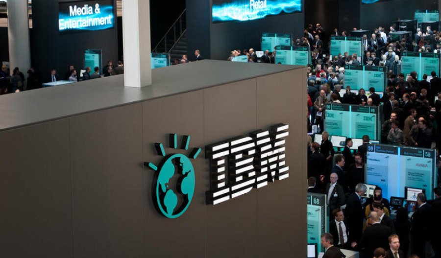 IBM beats expectations on earnings and revenue for Q1