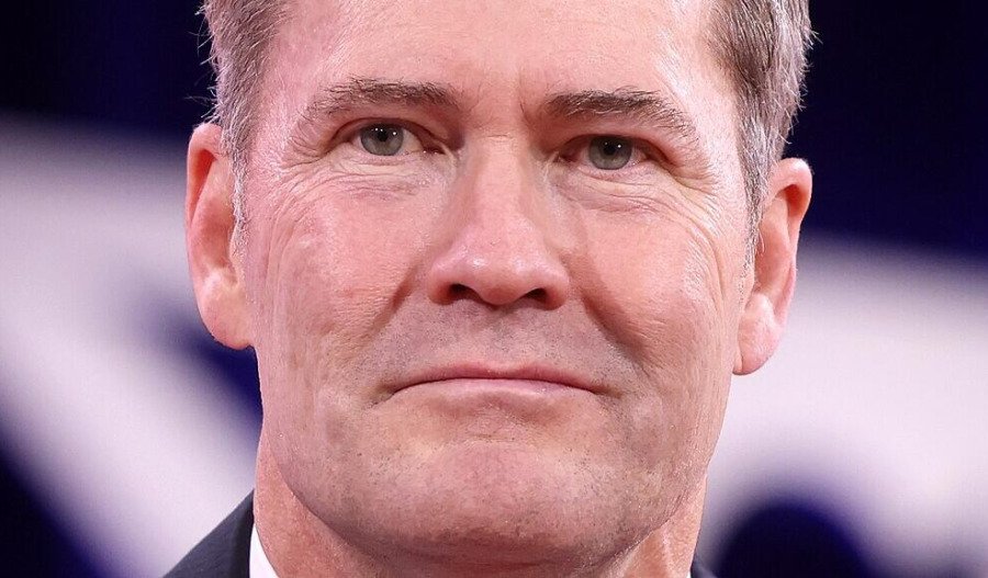 Trump drops security adviser Waltz, Rubio steps up