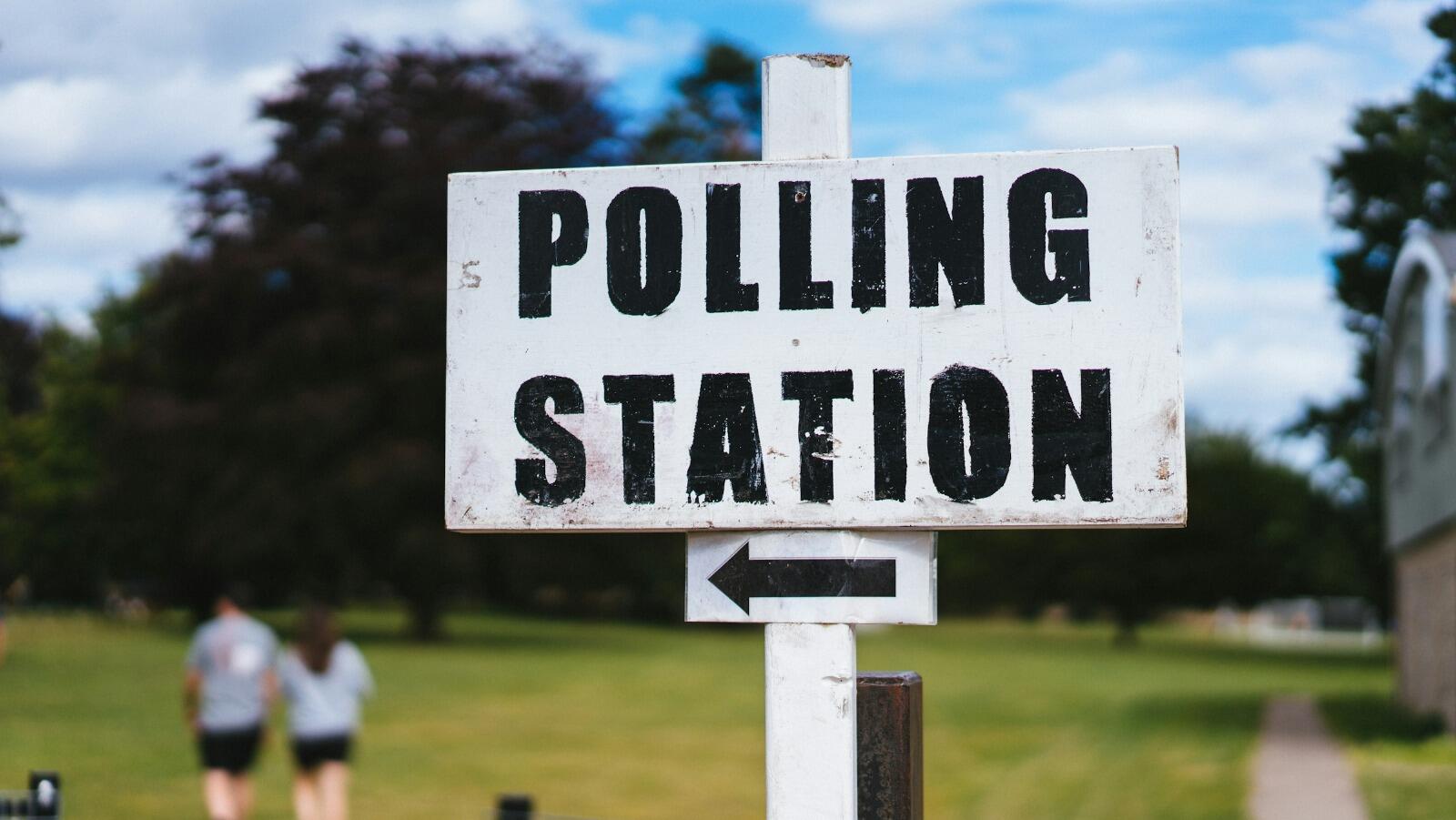 Labor and Greens do battle in key Australian seats