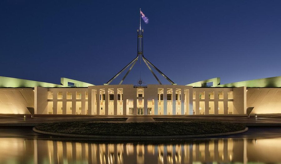 Election 2025 latest: Bandt, Lambie, Palmer and more