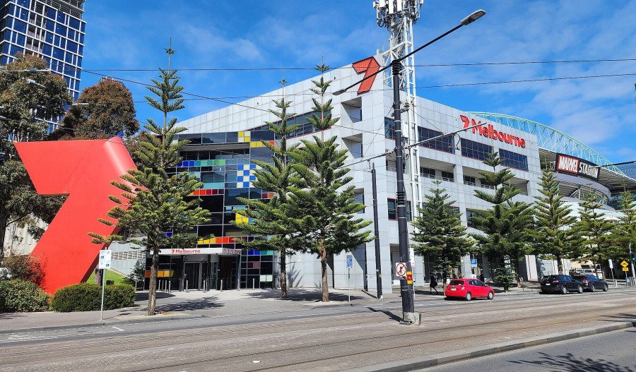 SWM buys Southern Cross Media's television licenses
