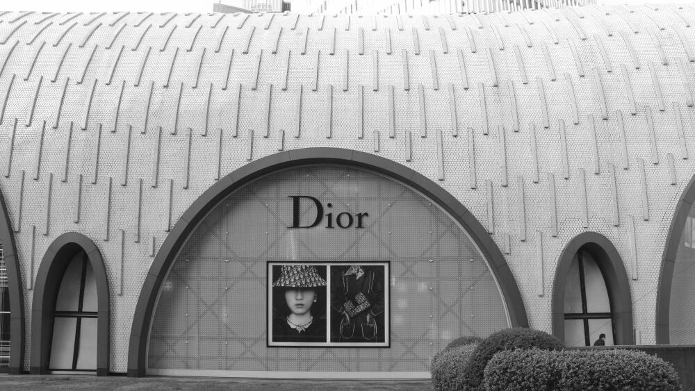 Dior pledges to pay 2m euros against labour abuse