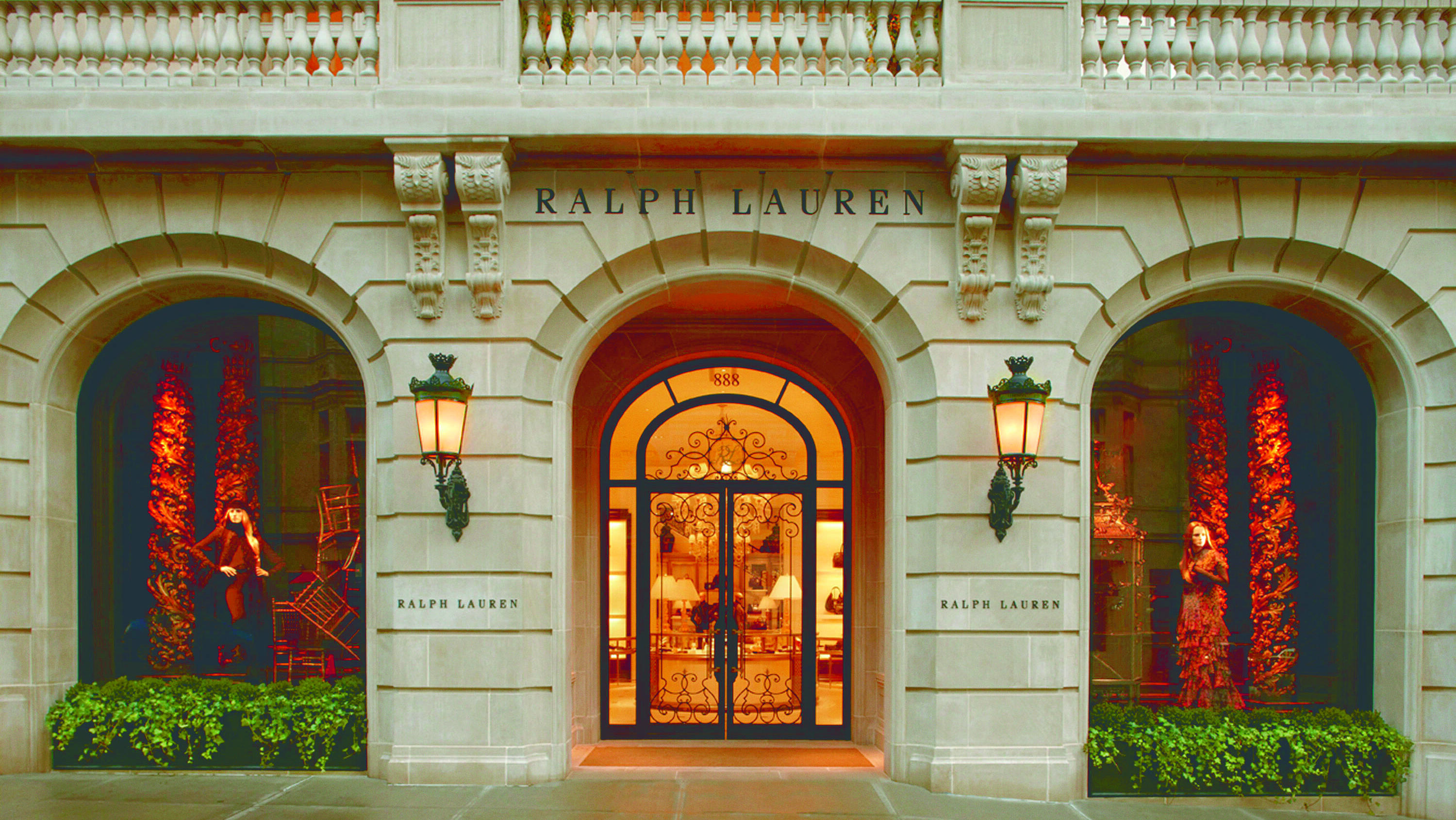 Ralph Lauren beats estimates with direct marketing drive