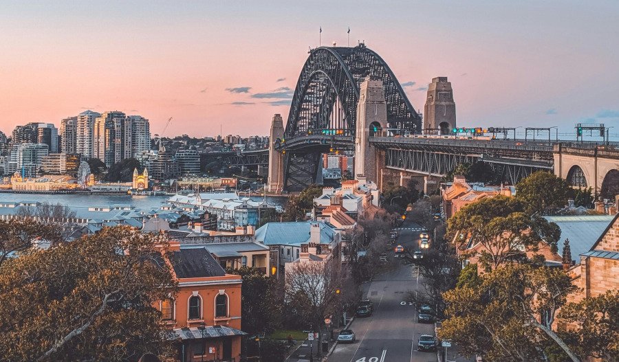 Australia's luxury home prices up 73% since 2015