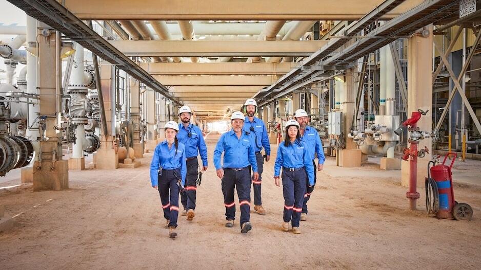 Abu Dhabi entities, Carlyle bid for ASX energy giant Santos
