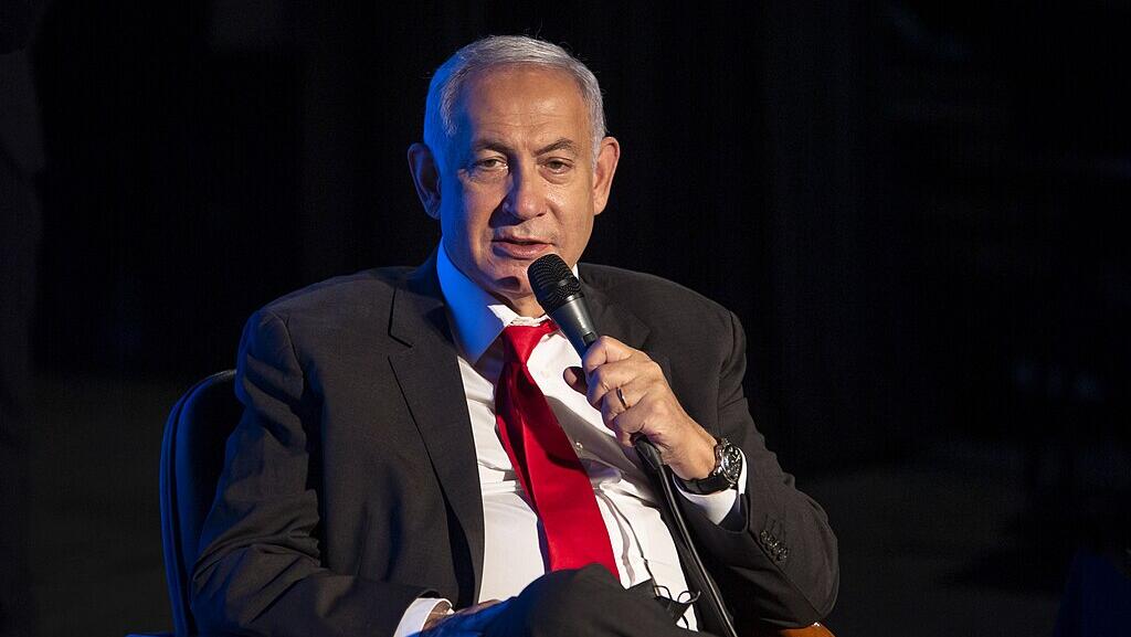 Australians rush to exit; Israel issues evacuation call