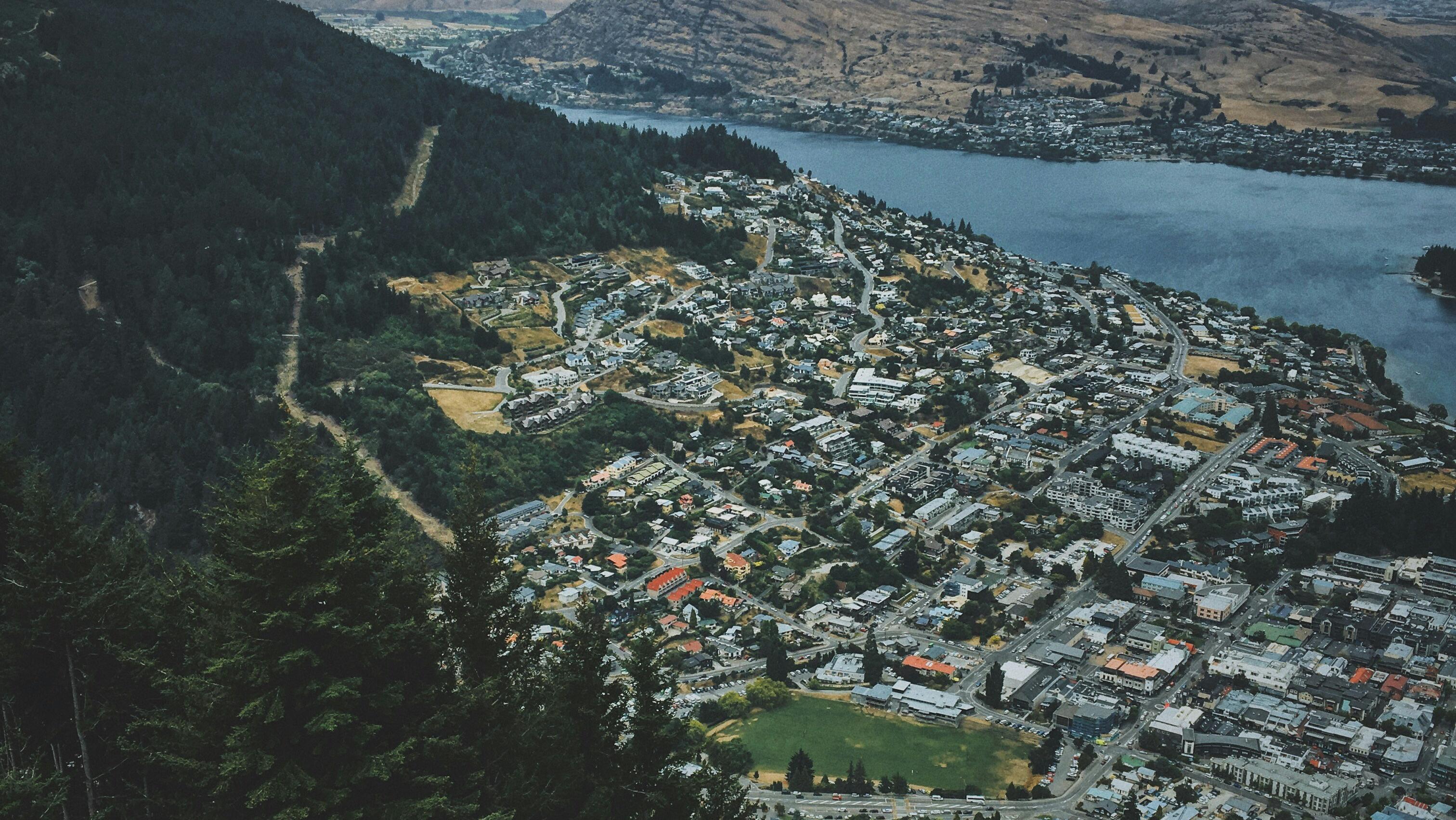 'Longer to commit': Median house prices steady in NZ