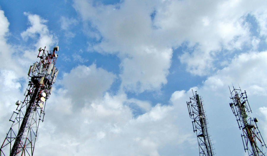 ACMA plans to not take spectrum licences to auction