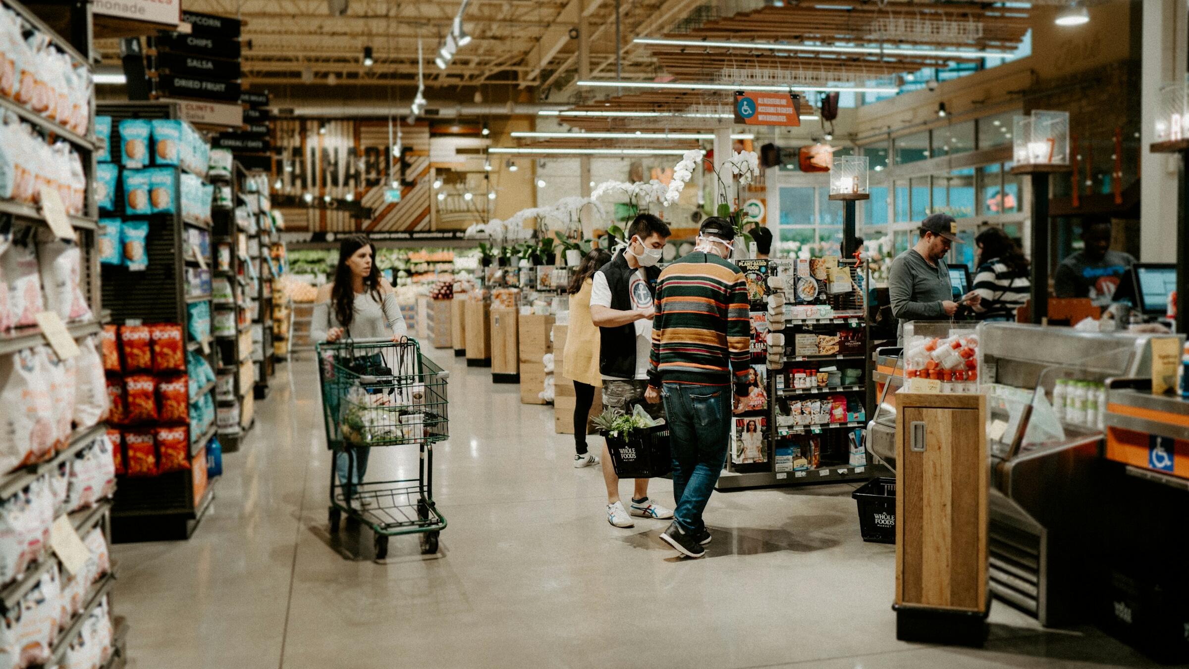 Rebound: US retail sales lift 0.6%, supporting Fed hold