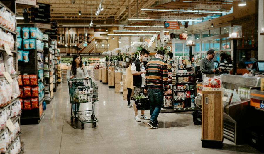 Rebound: US retail sales lift 0.6%, supporting Fed hold