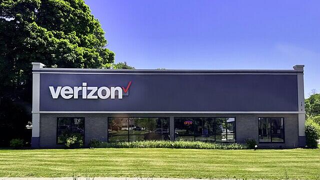Verizon upgrades guidance after Q2 earnings lift