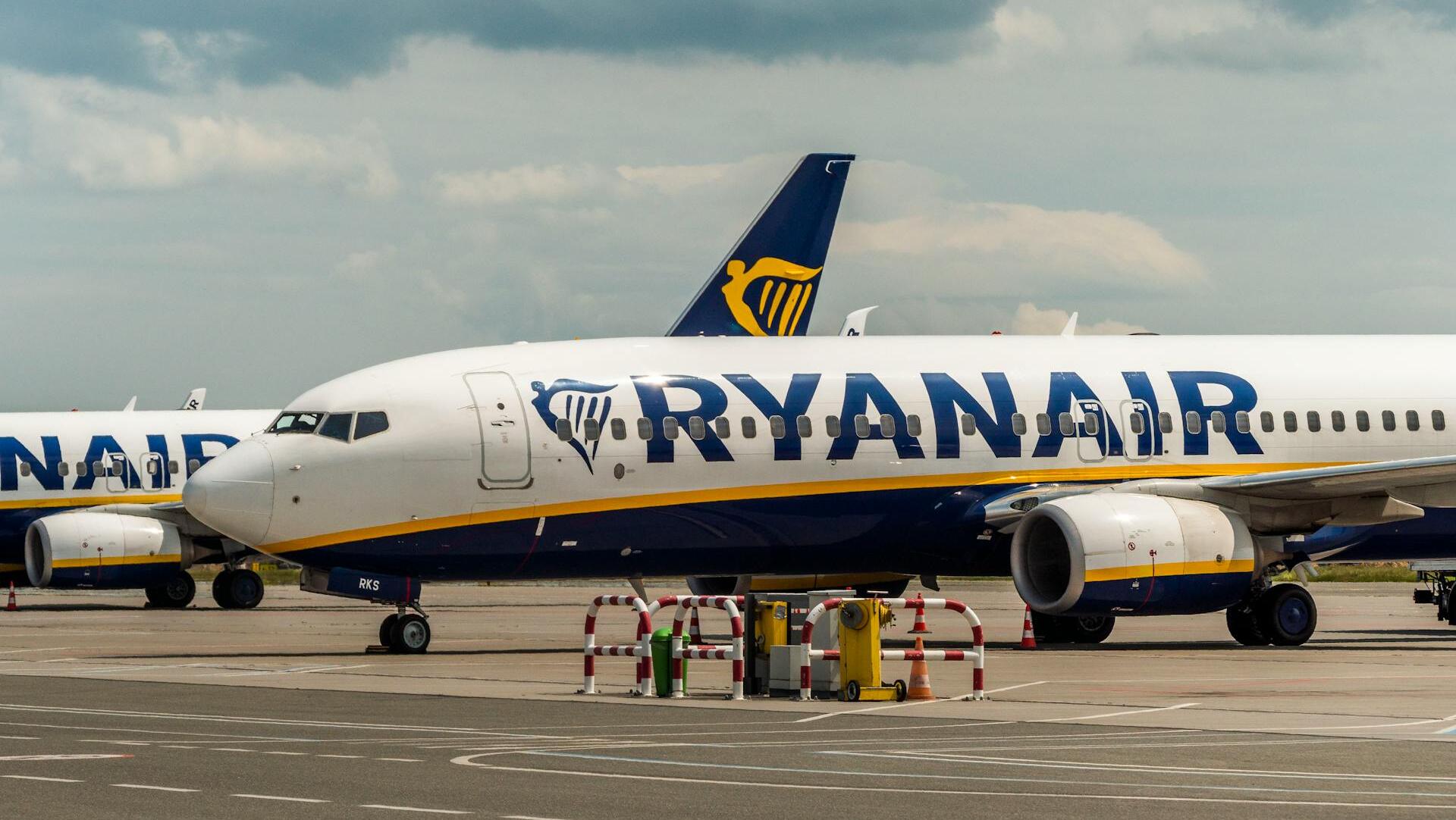Ryanair soars past estimates as passenger numbers rise