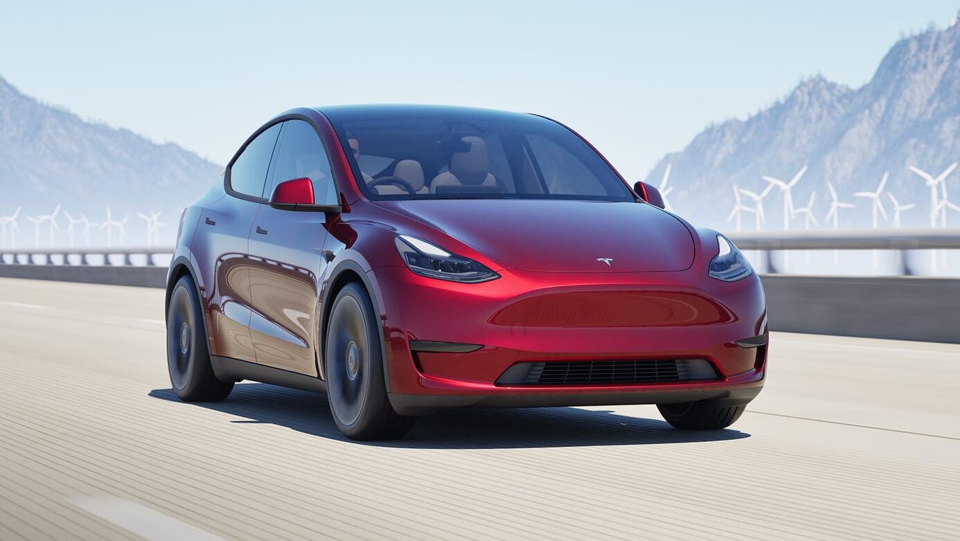 Tesla misses estimates as delivery numbers plummet