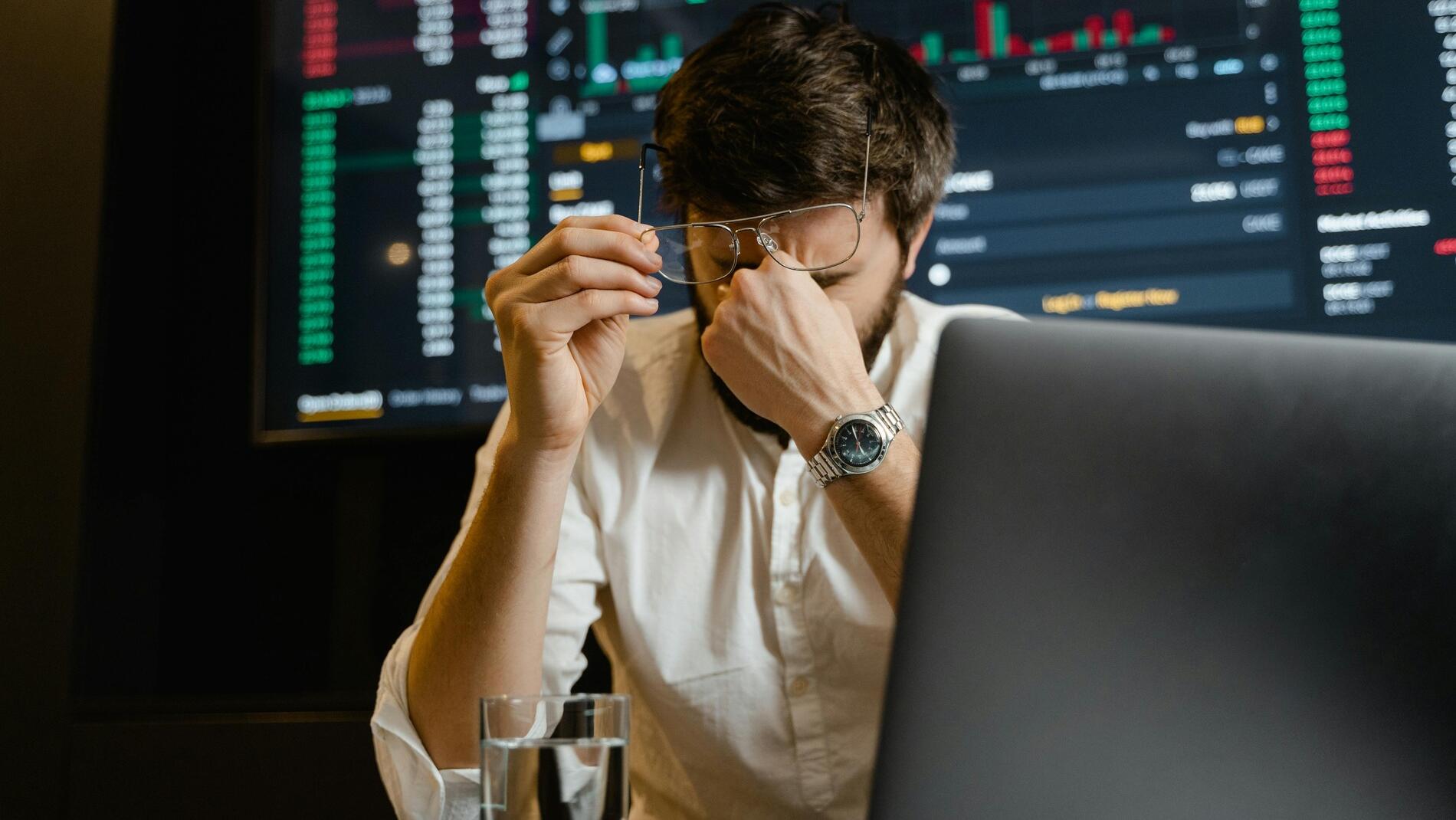 AFIC reveals cost of selling 'extreme' CBA shares