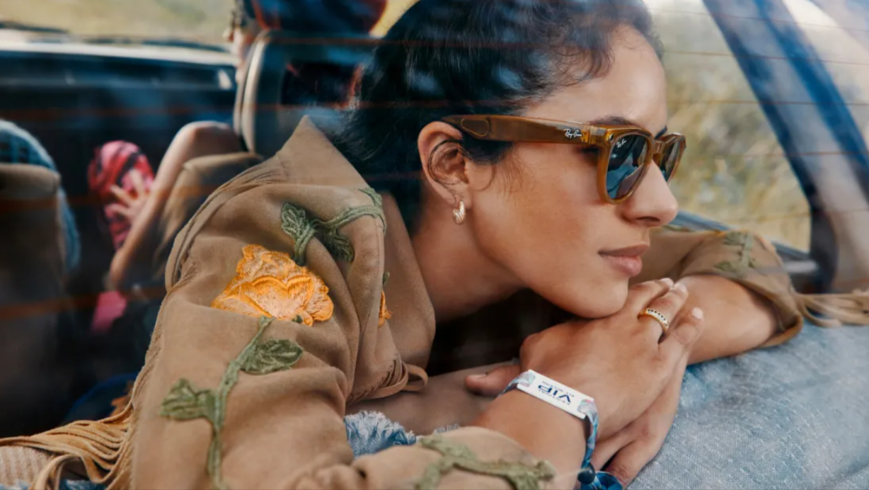 EssilorLuxottica revenues rise, driven by smart glasses