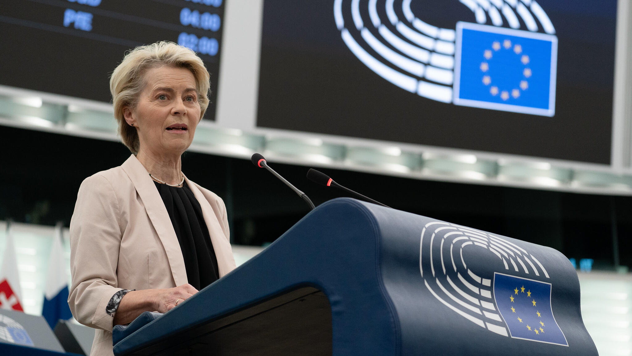 European Union pushes back US tariff retaliation