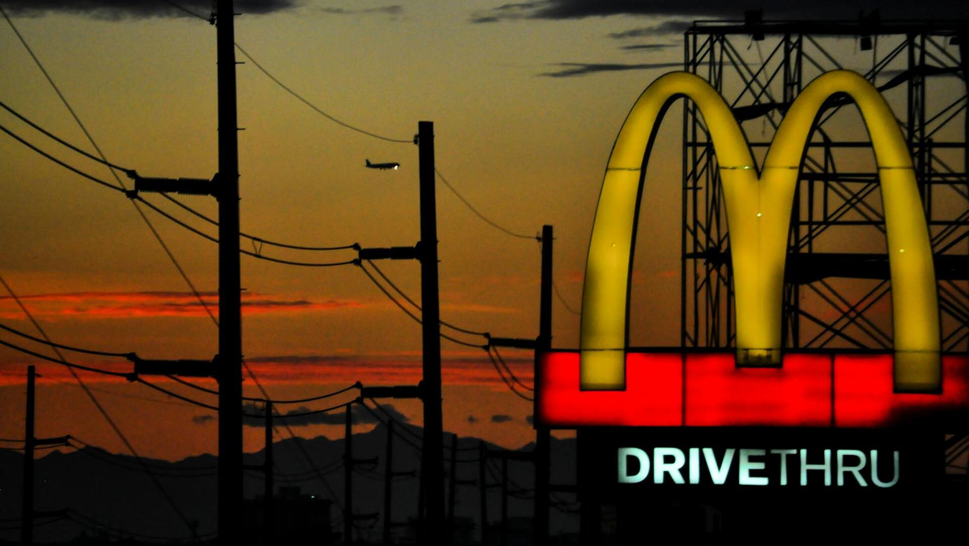 McDonald's Q2 beats forecasts, but budget diners fade
