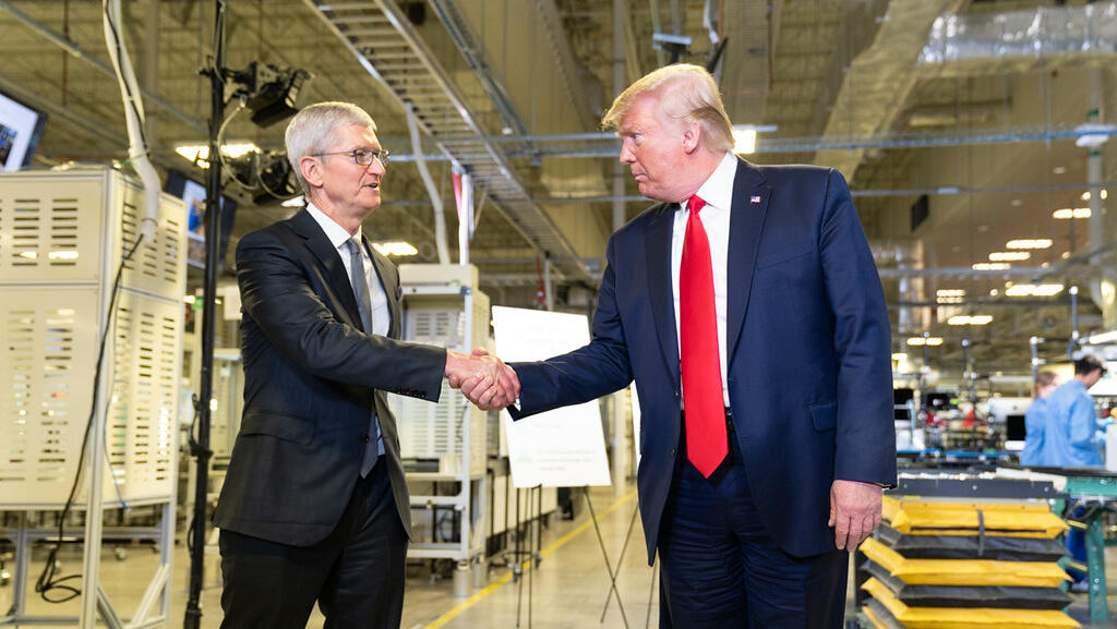 Apple invests US$100bn in US manufacturing