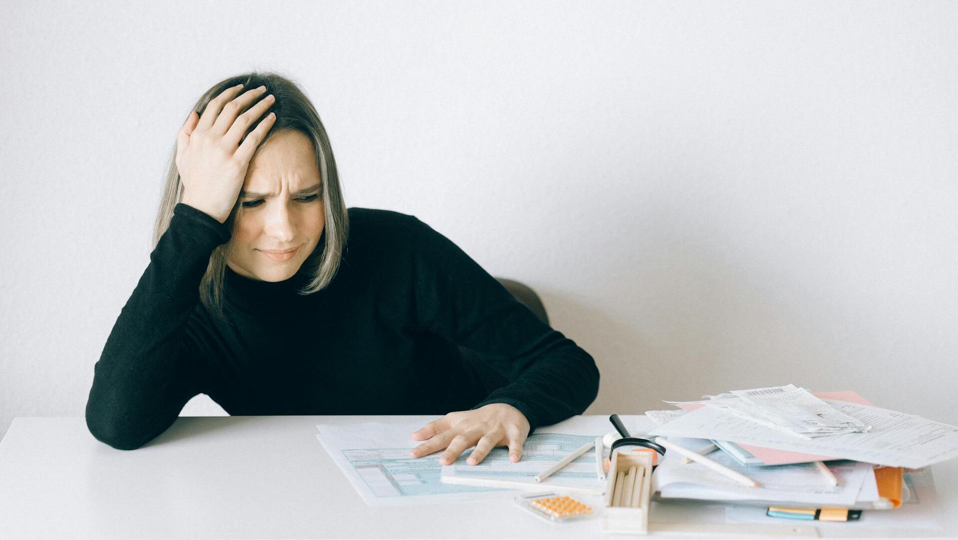 Planners tread carefully amid rising financial stress