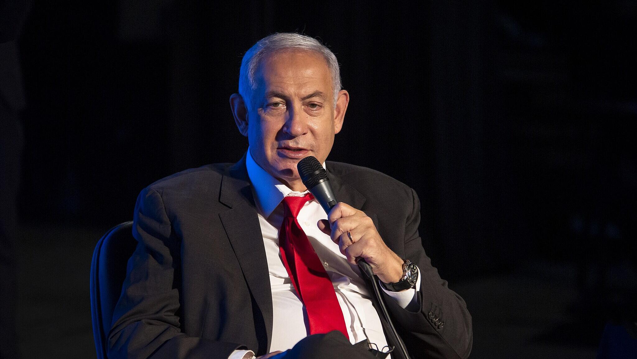 Netanyahu defends Gaza plan despite protests