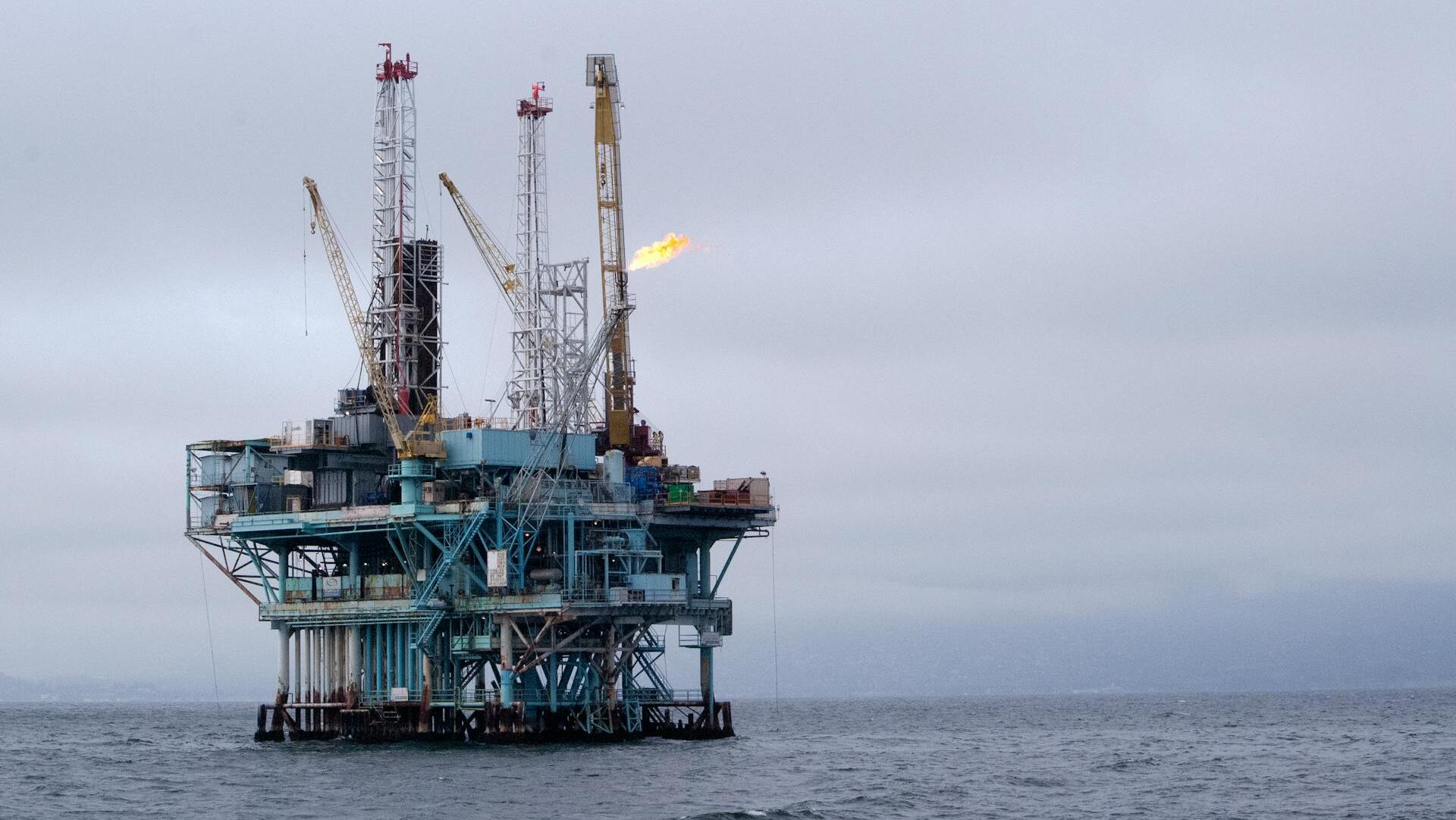 Markets: Oil prices slip as US-Russia talks loom