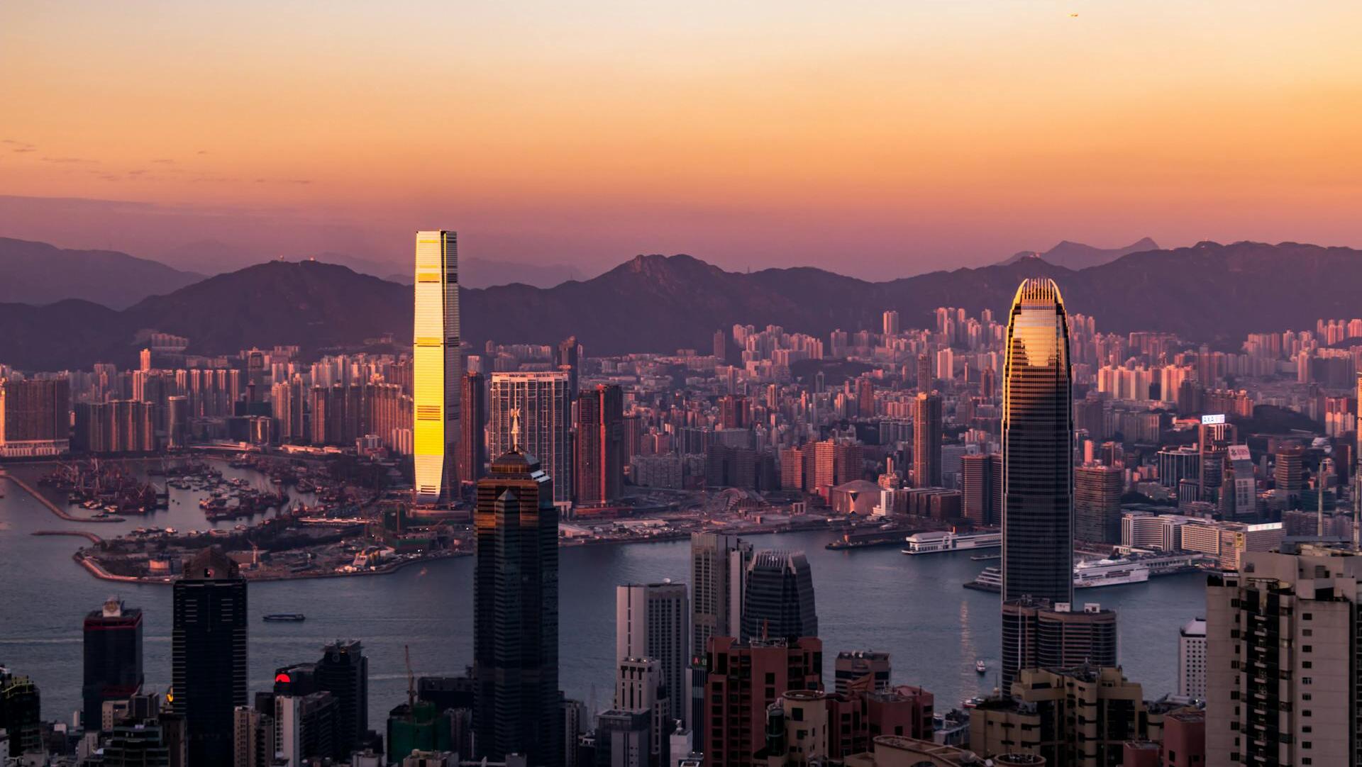 Chinese buyers fuel US$3 billion HK luxury home spree