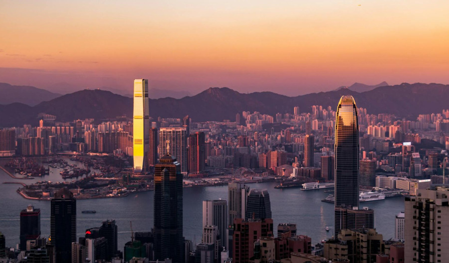Chinese buyers fuel US$3 billion HK luxury home spree
