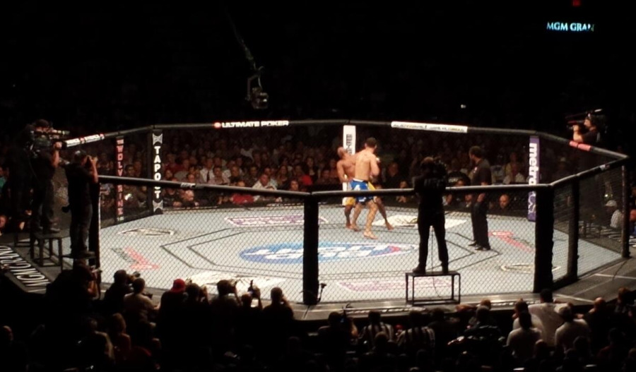 Paramount smacks down UFC pay-per-view model