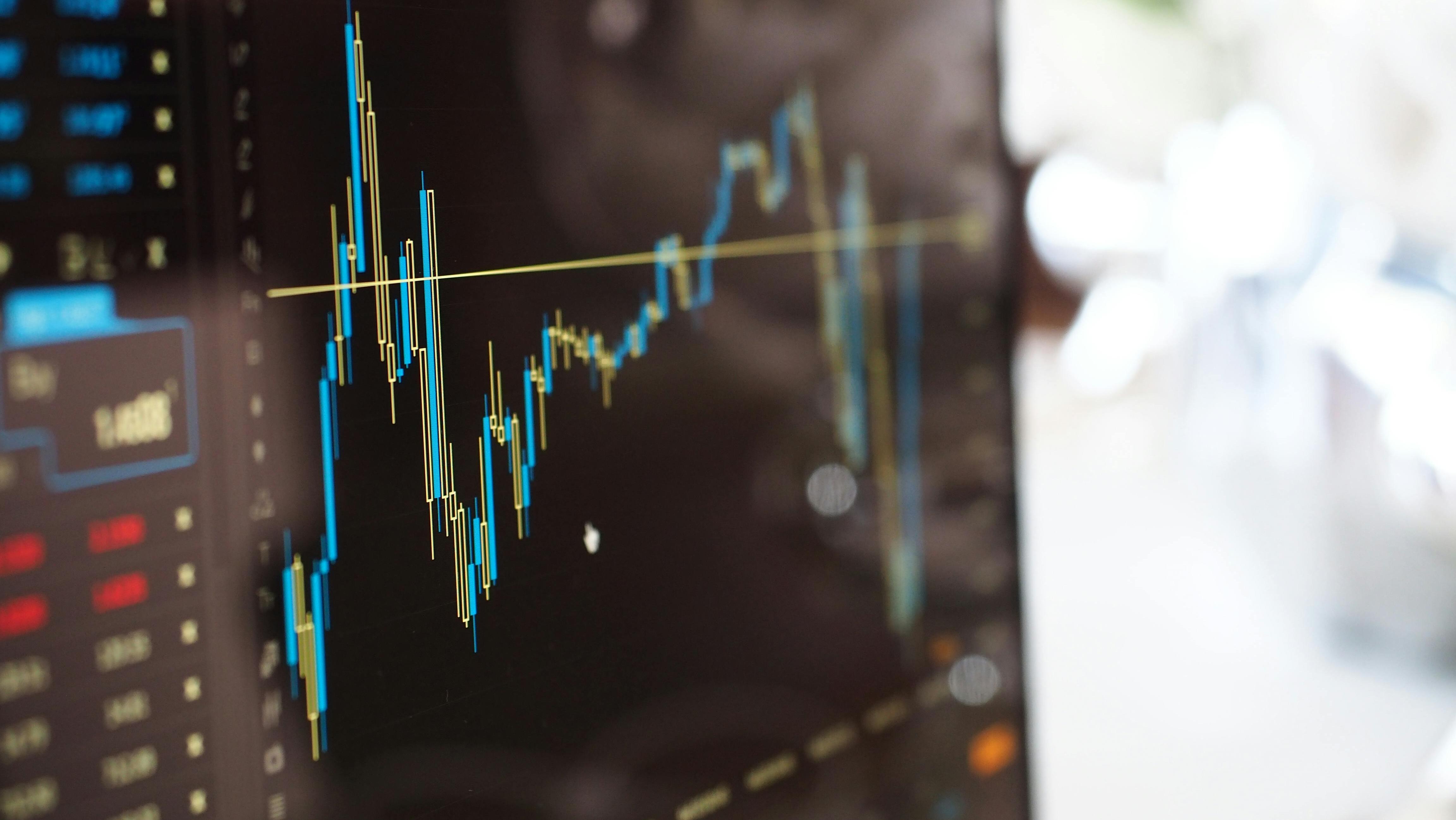ASX watches RBA pending key rates decision