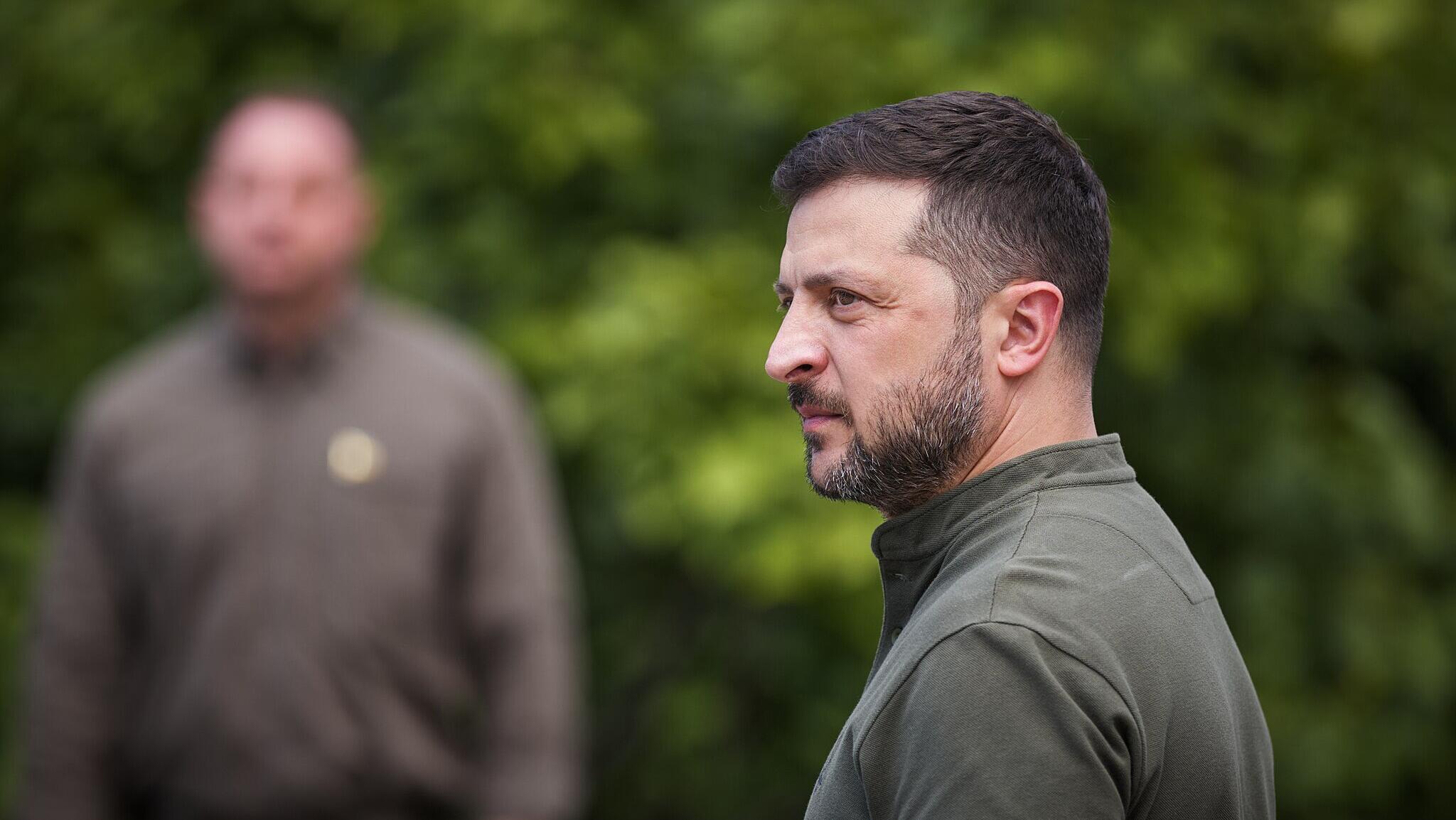 Ukraine says it won't cede Donbas in any ceasefire deal