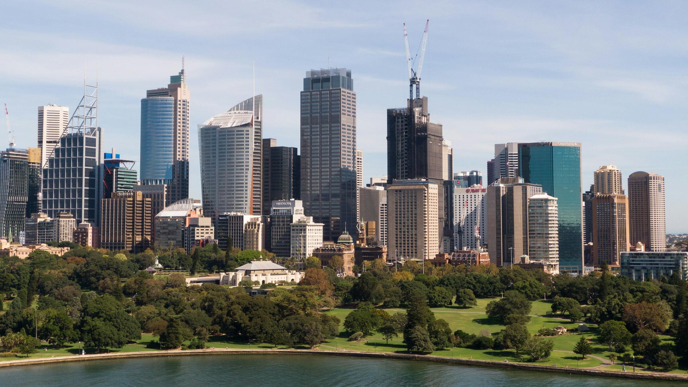 APAC markets mixed; ASX at record as unemployment falls