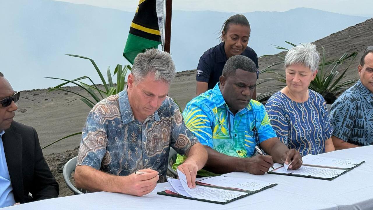 Australia to invest $500m into Vanuatu under new pact