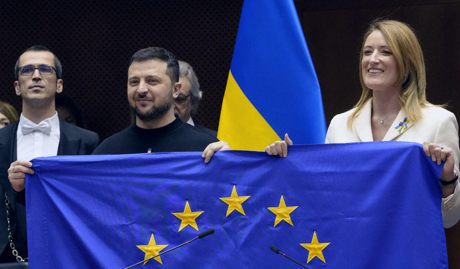 Europe rallies around Ukraine for high-stakes talks