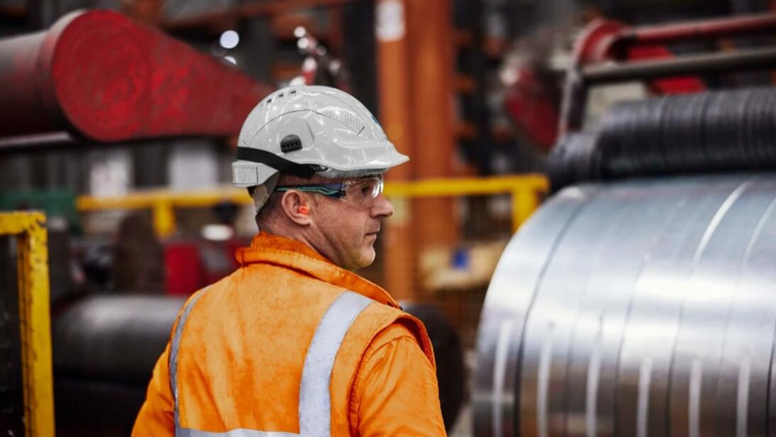 China's record steel exports devastate BlueScope profit