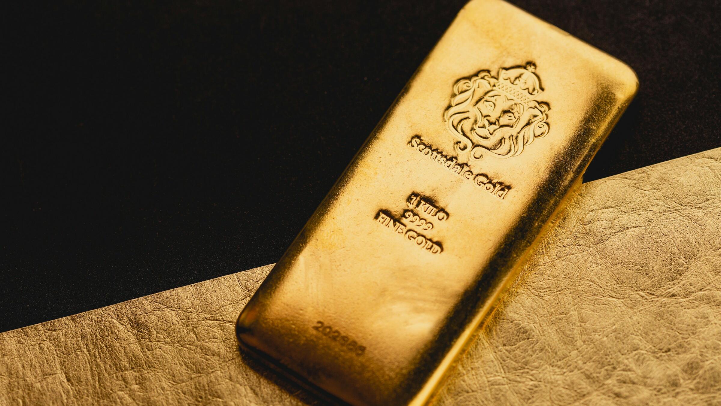 Gold challenges US$3,350; Trump-Zelenskyy meeting ahead