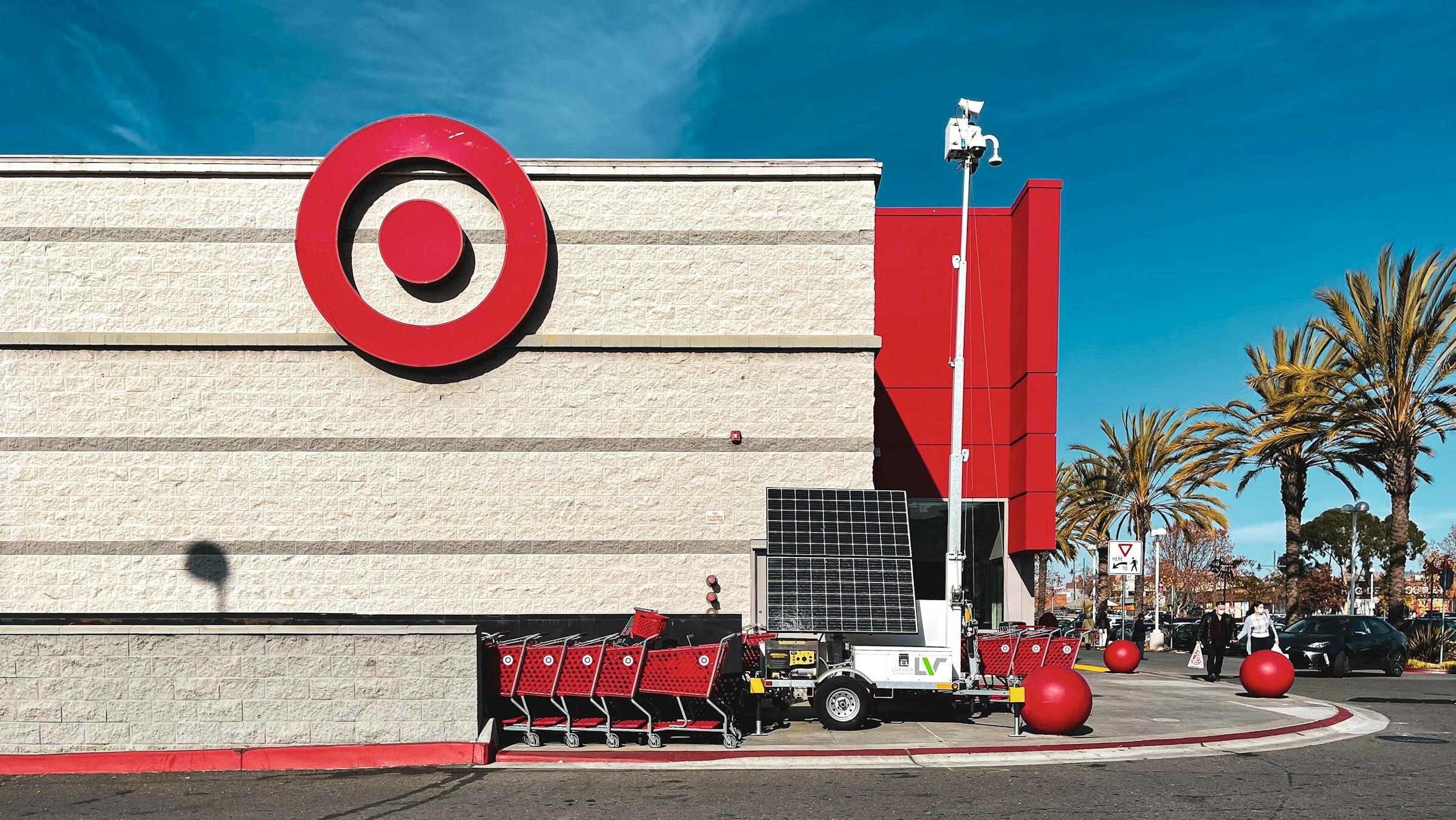 Target shares tumble, new CEO vows return to growth