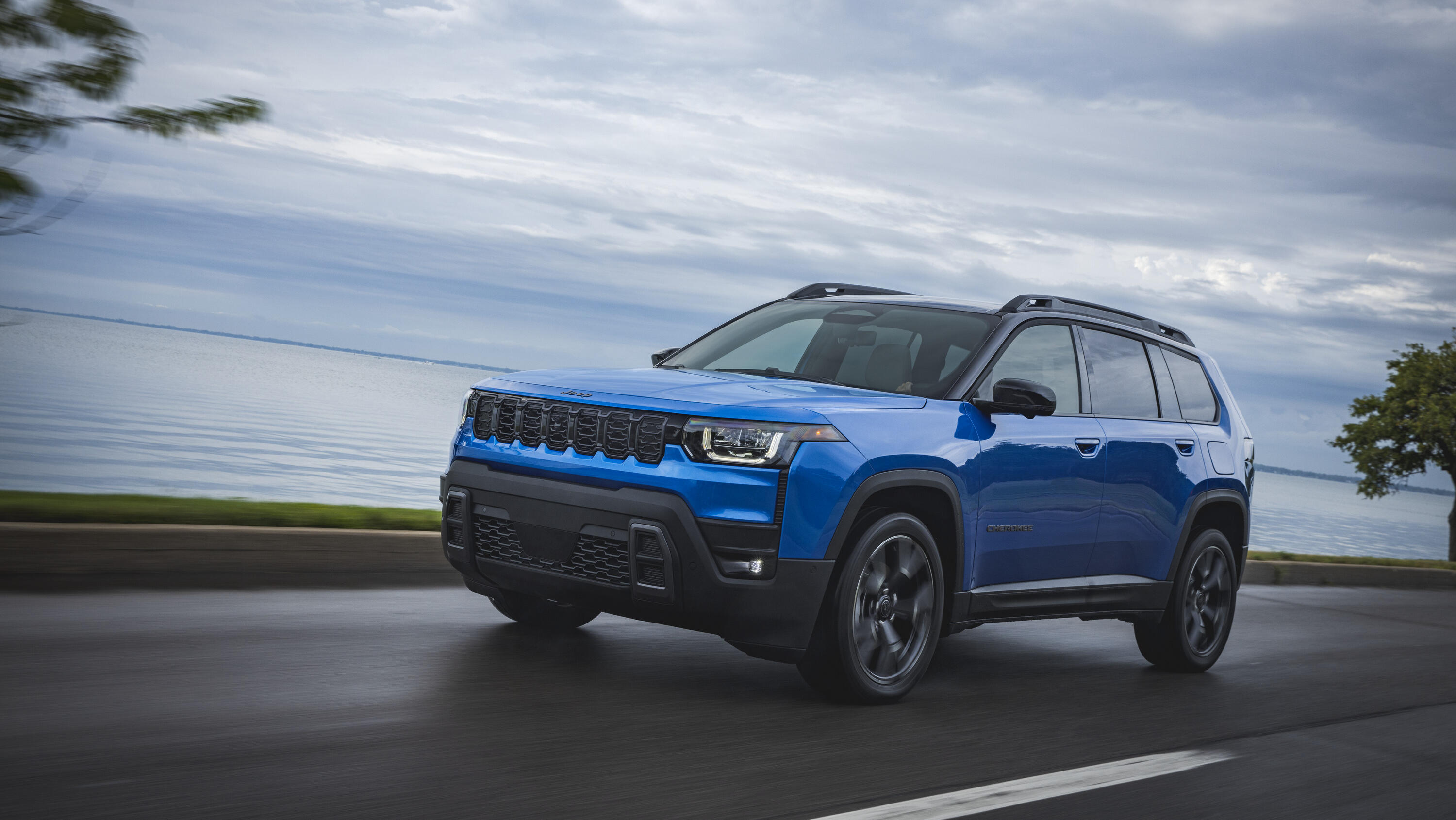 Jeep revives Cherokee with hybrid SUV after three years