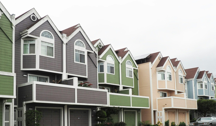 US house prices underperformed in June