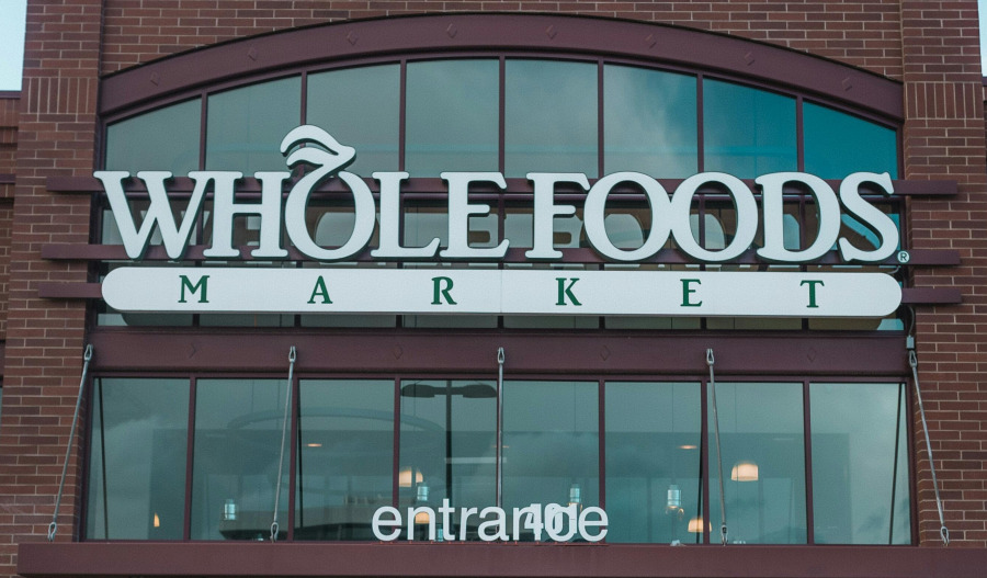 Amazon expands benefits to Whole Foods employees