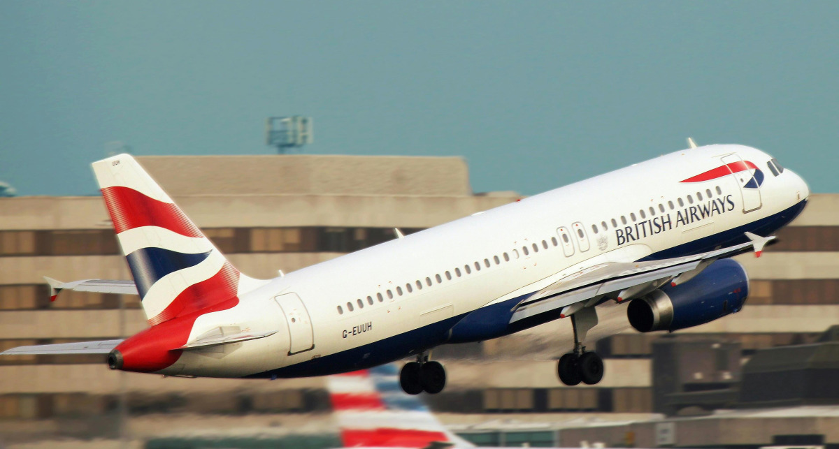 UK air passenger numbers reach new record