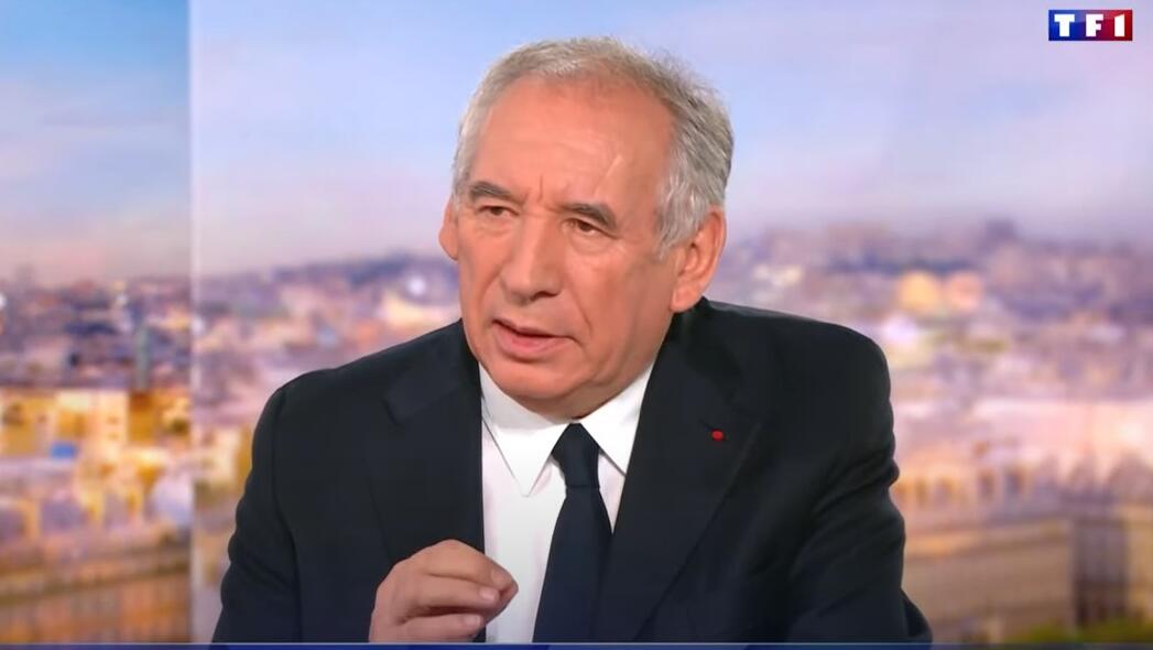 French PM expected to lose no confidence vote
