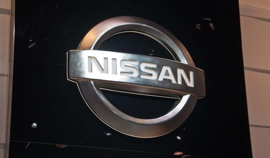 Mercedes sells off entire stake in Nissan