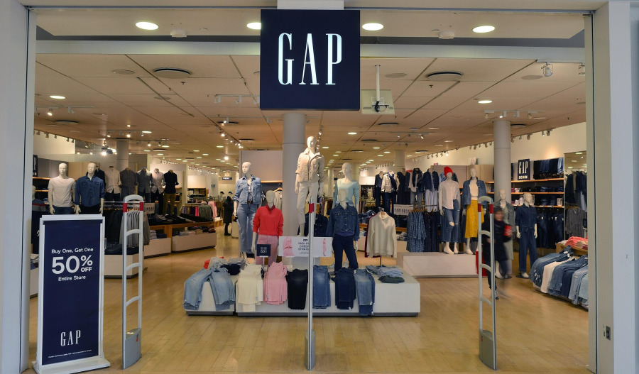 Gap stock slides on sales miss, flags tariff impact