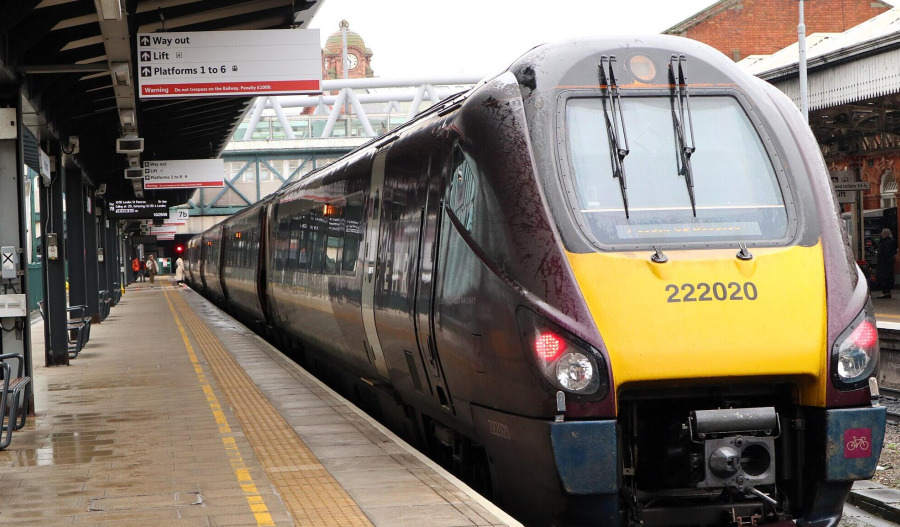 England trials ticketless pay-as-you-go rail travel