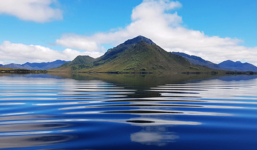 ASX 200 set to gain as Alphabet ruling lifts Wall St