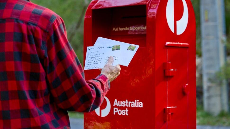 AusPost to resume shipping to US after suspension