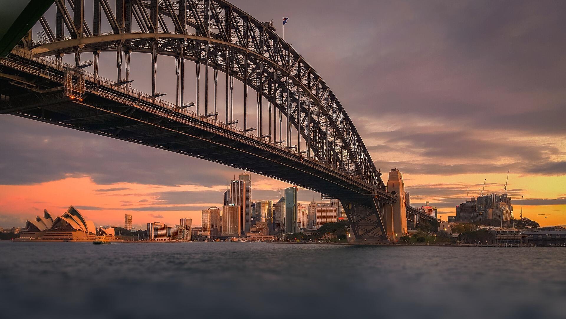 Markets: ASX 200 gains as banks rally, miners slide